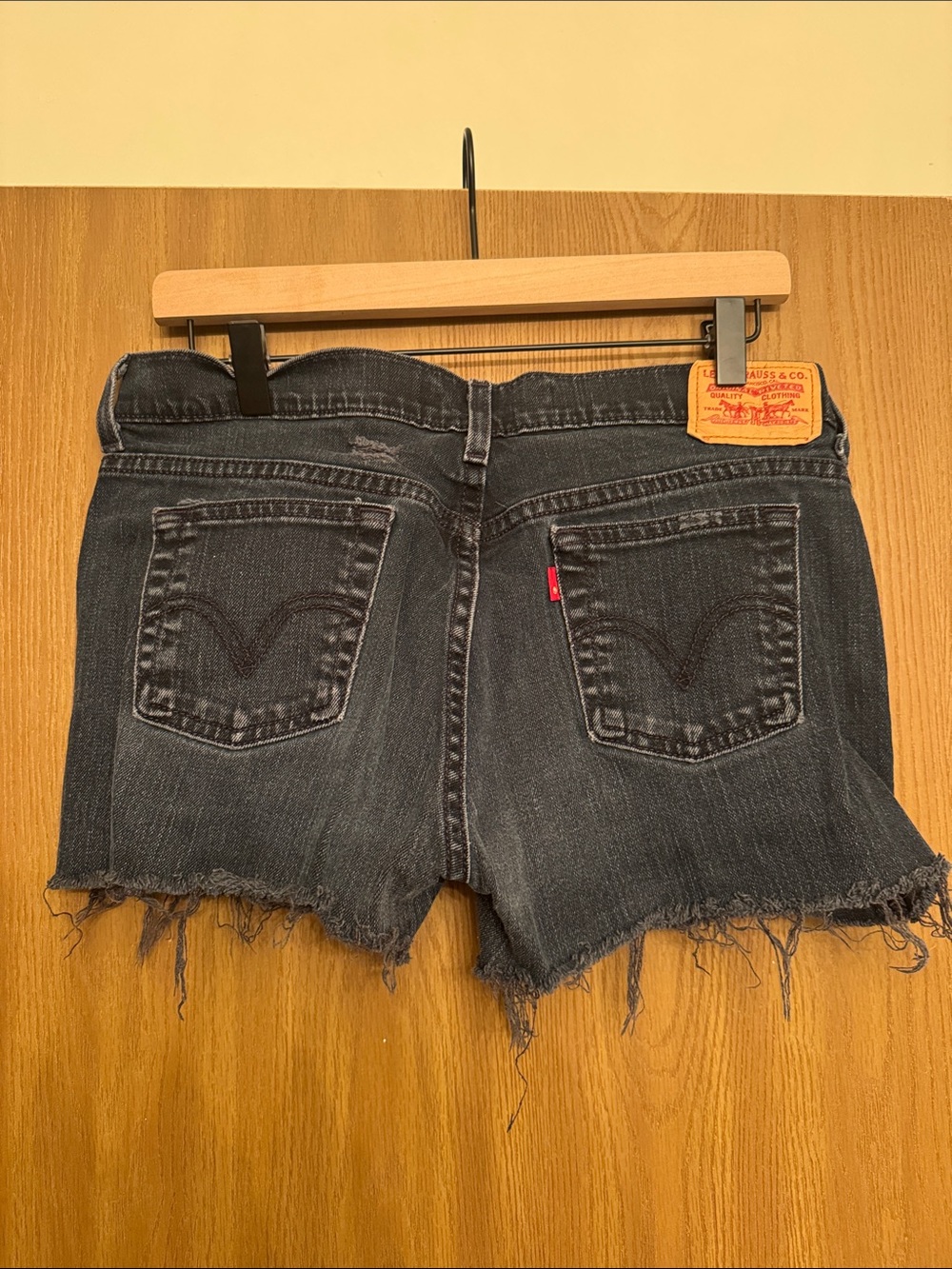 Levi's Dark Blue Distressed Denim Jean Shorts - Picture 2 of 2